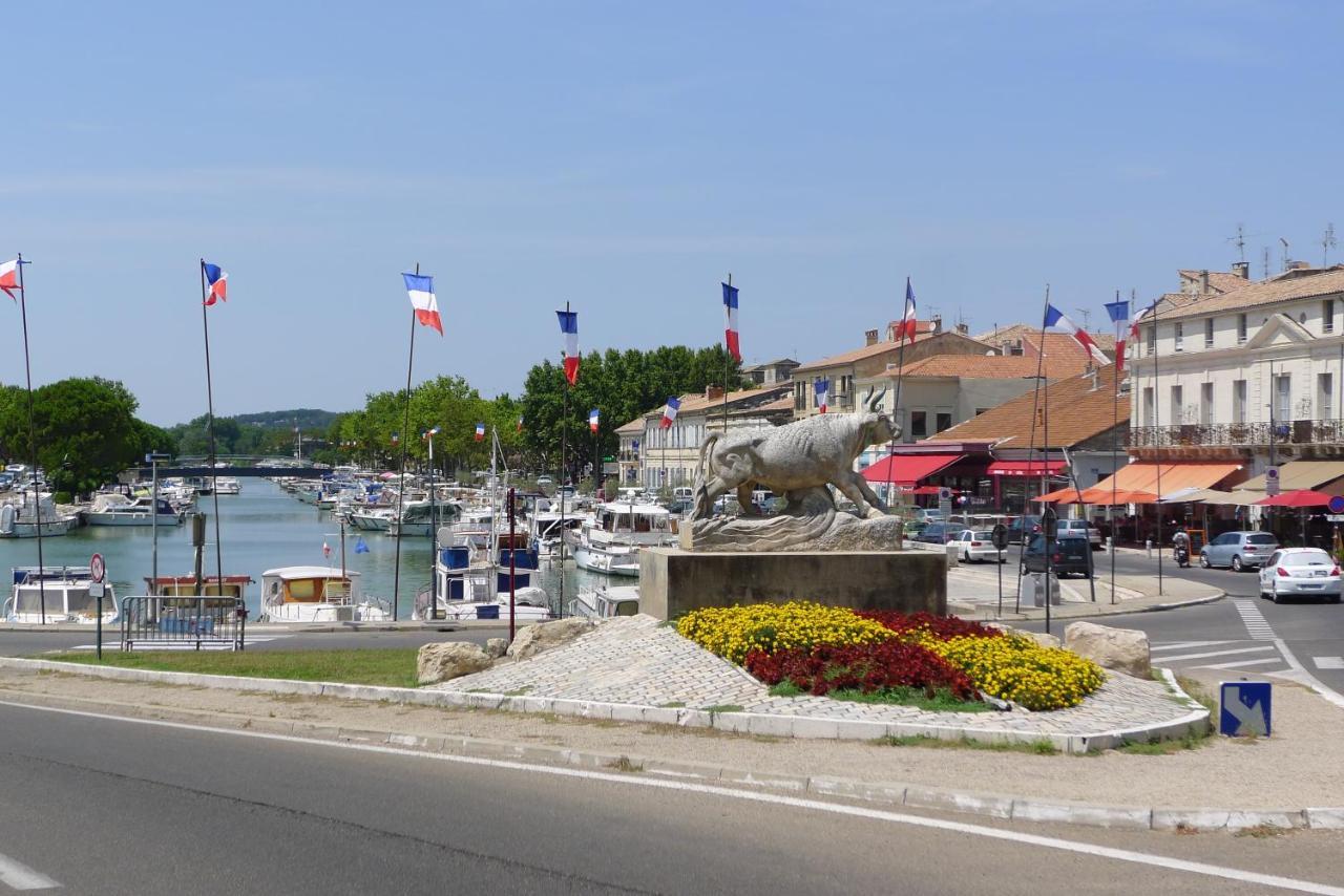 Maison Le Neuf Tarascon Dış mekan fotoğraf